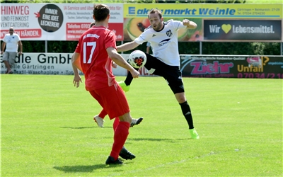 Fußball Landesliga FC Gärtringen - SV Wittendorf / der Ausgleich zum 1:1 durch Kevin Kemmler / Foto: Holom