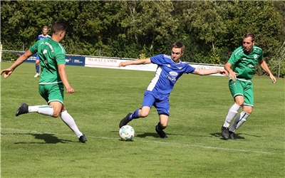 Fußball: TSV Kuppingen vs VfL Herrenberg