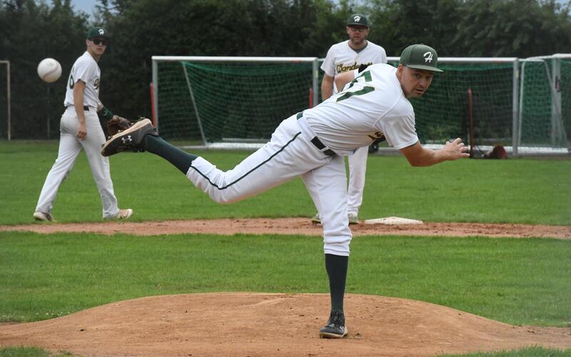 Pitcher Benjamin Burkhart tritt kürzer. GB-Foto: Schittenhelm