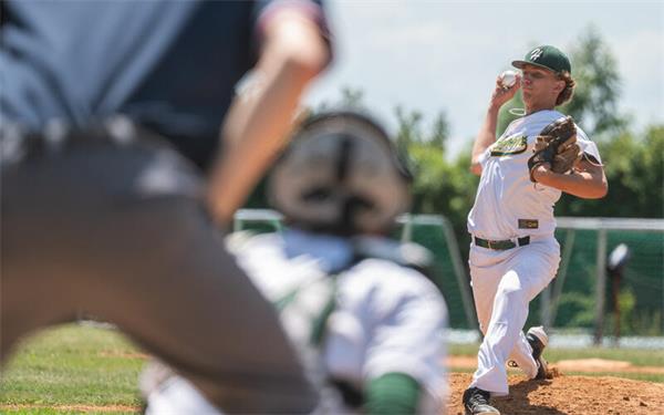 Pitcher Vincenz Führmann zeigte eine starke Leistung. GB-Foto: Vecsey