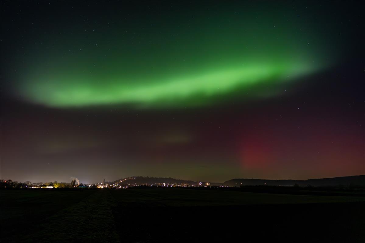 Polarlichtwarnung – Grünes Band über Herrenberg. Von Jean-Marie Will.