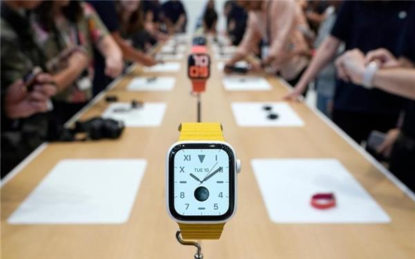 apple smartwatch 4 media markt