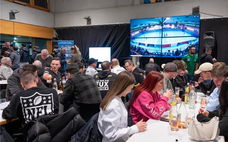 Finale furioso beim „Gäubote“-Cup Publikumsmagnet „Gäubote“-Cup: Heute geht es um 17.00 Uhr mit der Zwischenrunde in den Finaltag in der Längenholzhalle
