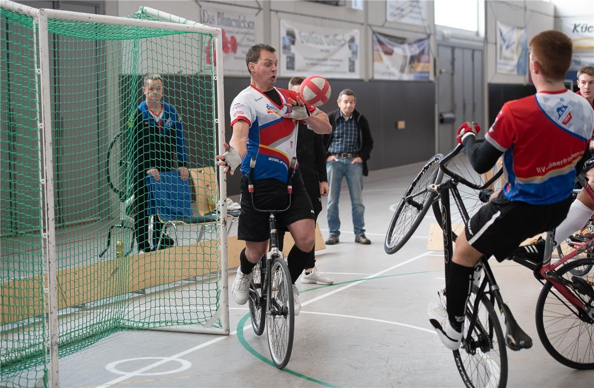 Radball Gärtringen 1 Markus Schäfer und Patrick Bühler gegen Mosnang 1 / 2020 Fo...