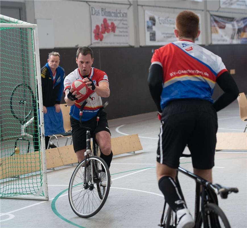 Radball Gärtringen 1 Markus Schäfer und Patrick Bühler gegen Mosnang 1 / 2020 Fo...