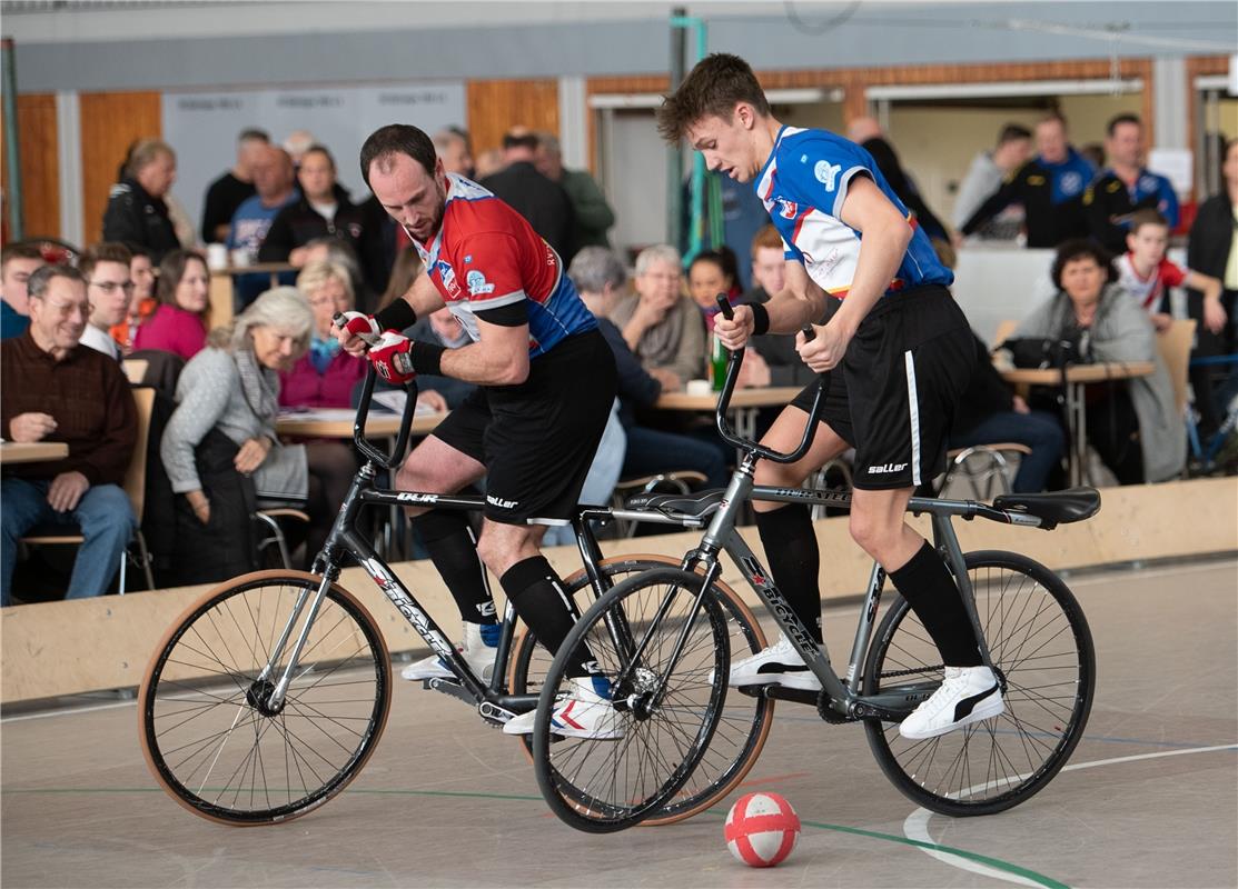 Radball Gärtringen 2  ( Kai Schäfer und Andy Berner ) gegen Gärtringen 3 ( Simon...