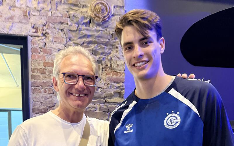 Ralf Maurer (links) und Nationalspieler Julian Köster.GB-Fotos: gb