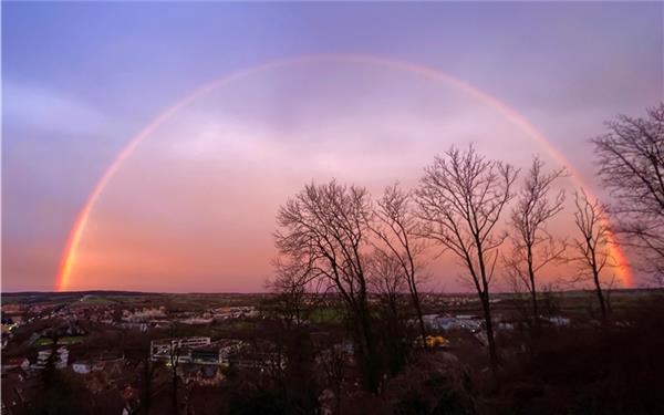 Regenbogen-Glocke