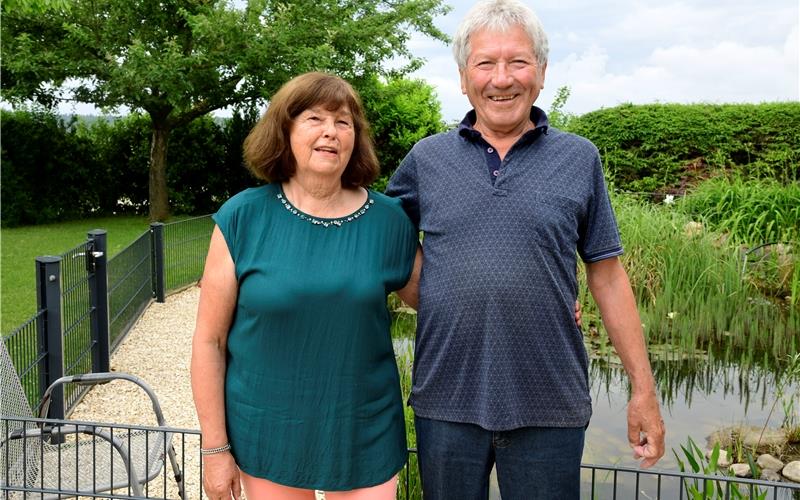 Regina und Dieter Hengel blicken auf 50 Ehejahre seit ihrem Hochzeitstag zurück. GB-Foto: Holom