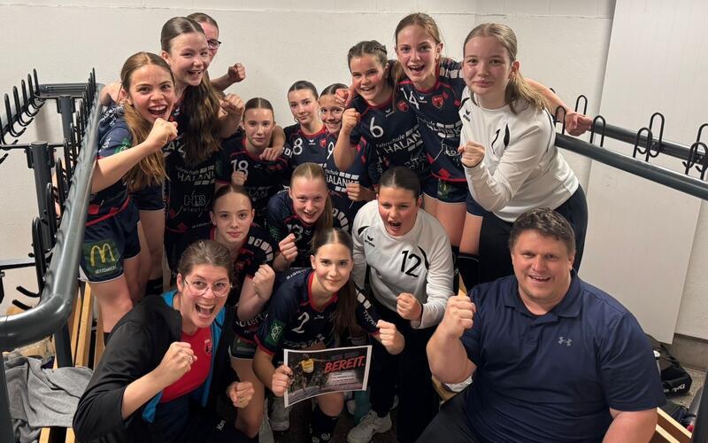 Riesenjubel bei den C-Juniorinnen der SG H2Ku Herrenberg. GB-Foto: gb