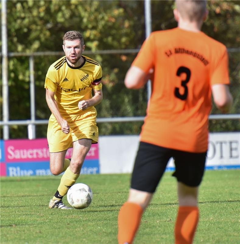 Rohrau, Sportplatz, Fußball-Bezirksliga, SV Rohrau (gelb) - SV Althengstett (ora...