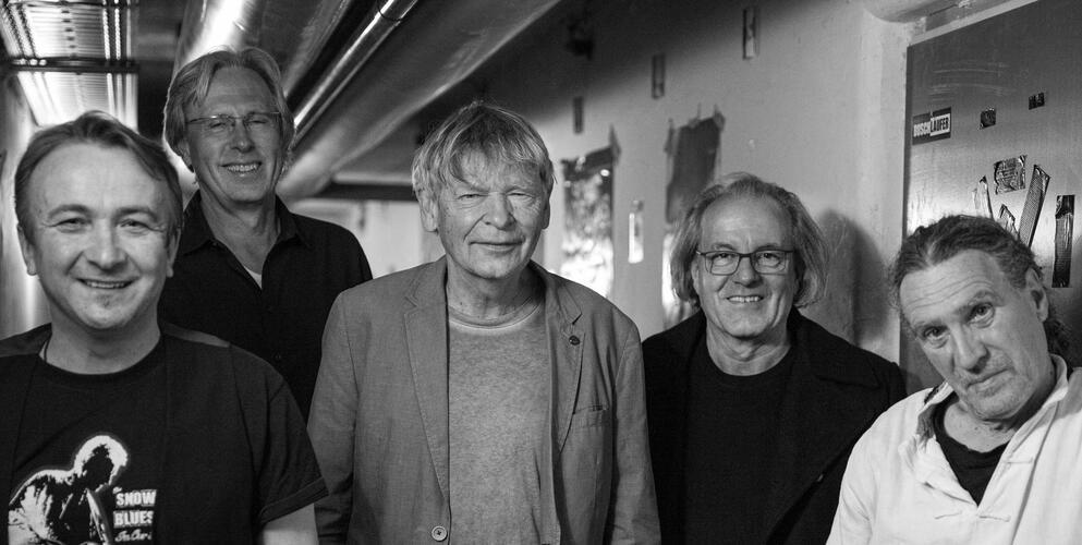 Rottenburg – Am Samstag, 14. Februar, um 20 Uhr ist die renommierte Stuttgarter/Tübinger Formation „Senhor Blues“ zu Gast im „Old Hamburg“ in Rottenburg. Die Band steht für Blues mit Charakter – immer mit einem feinen Schuss Rock und Soul. „Senhor Blues“ nimmt klassische Blues-Songs als Ausgangspunkt und interpretiert sie auf ganz eigene Weise. gb/GB-Foto: Matthias Knodel