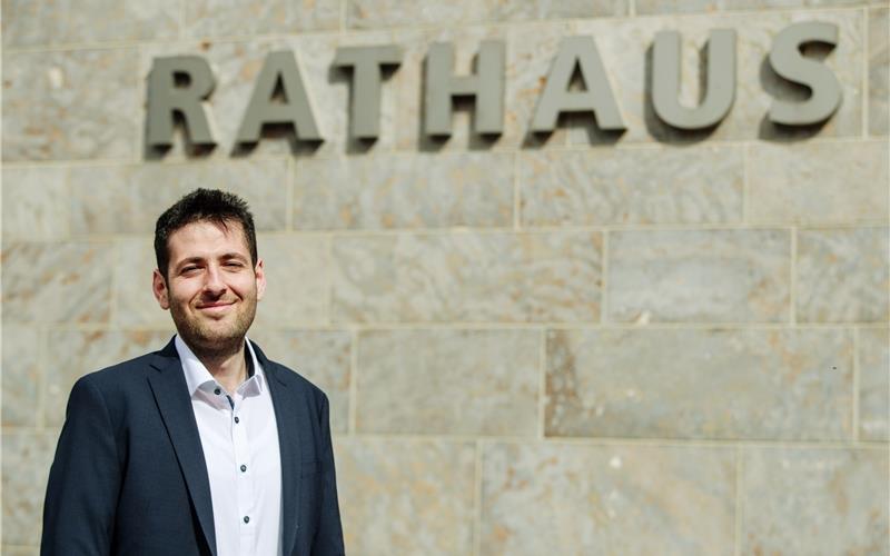 Ryyan Alshebl wird neuer Bürgermeister in Ostelsheim im Kreis Calw – direkt an der Kreisgrenze zu Böblingen.GB-Foto: gb
