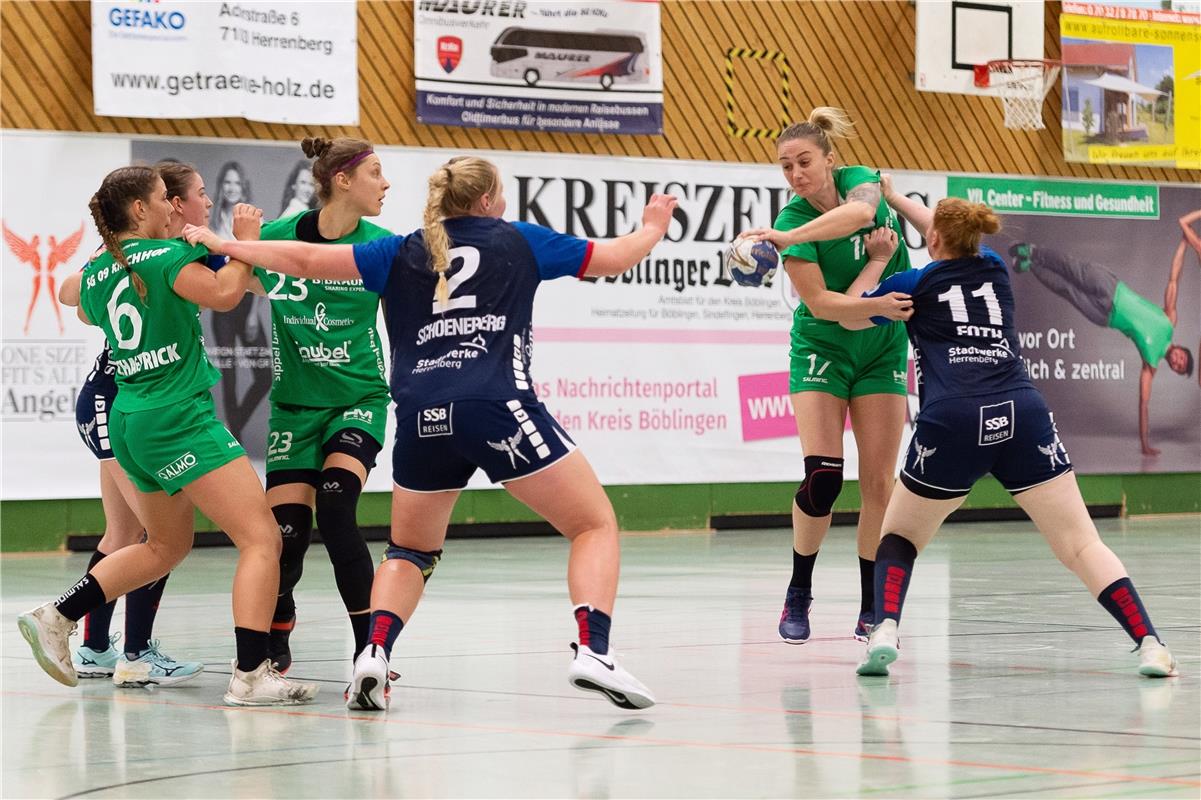 Sandra Szary (SG 09 Kirchhof #17), Katrin Foth (SG H2Ku Herrenberg Kuties #11), ...