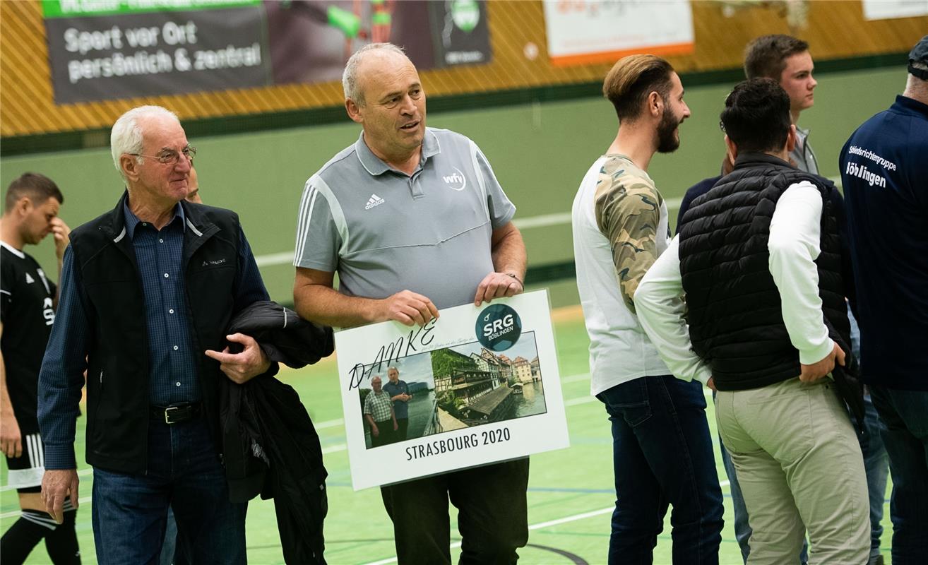 Schiri Thomas Schnaufer wird verabschiedet   Gäubote Cup 2019 Fußballturnier Hal...