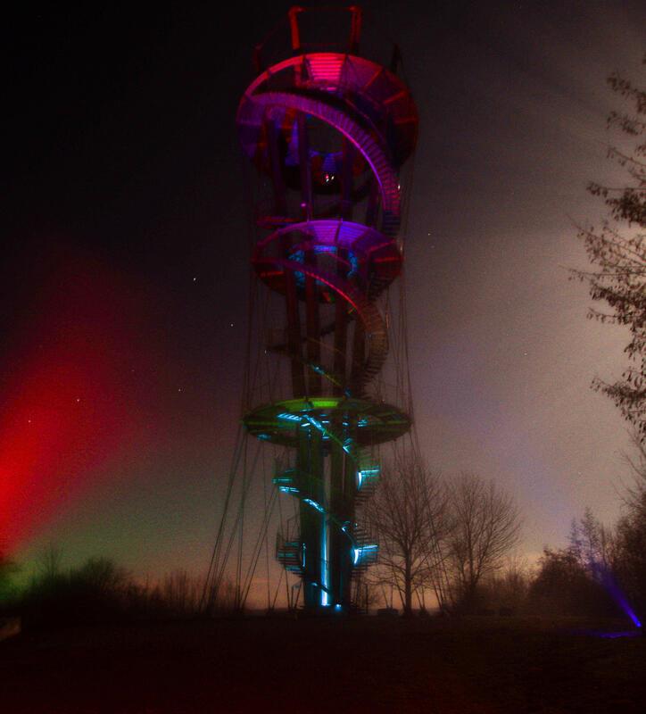 Schönbuch bei Nacht, Licht und Nebel.  Von Natalie Politz aus Hildrizhausen.