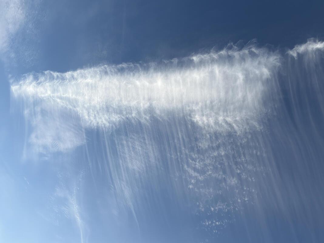 Schöne Wolkenformation – gesehen in Gäufelden-Öschelbronn.  Von Karin Benkowitsc...