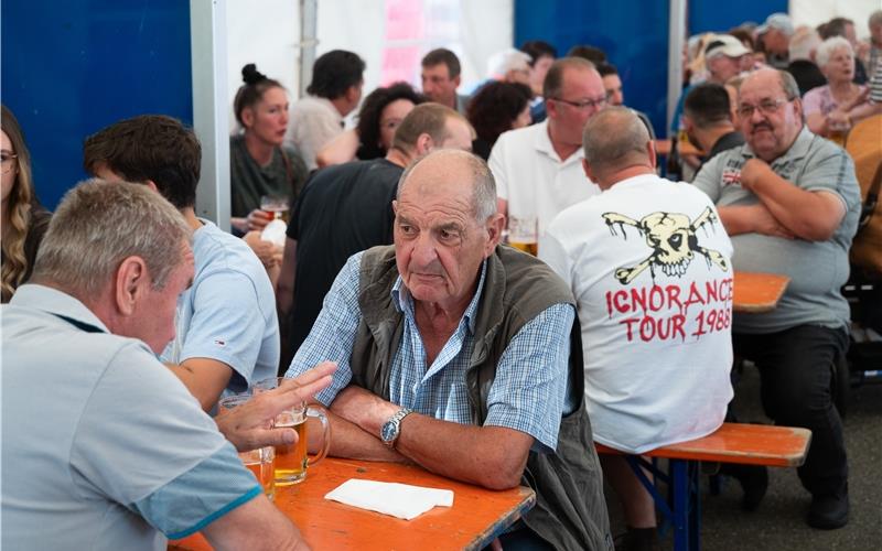 Sehr gut besucht war die Dorfplatzhocketse in Gültlingen sowohl am Samstag als auch am Sonntag. GB-Foto: Schmidt
