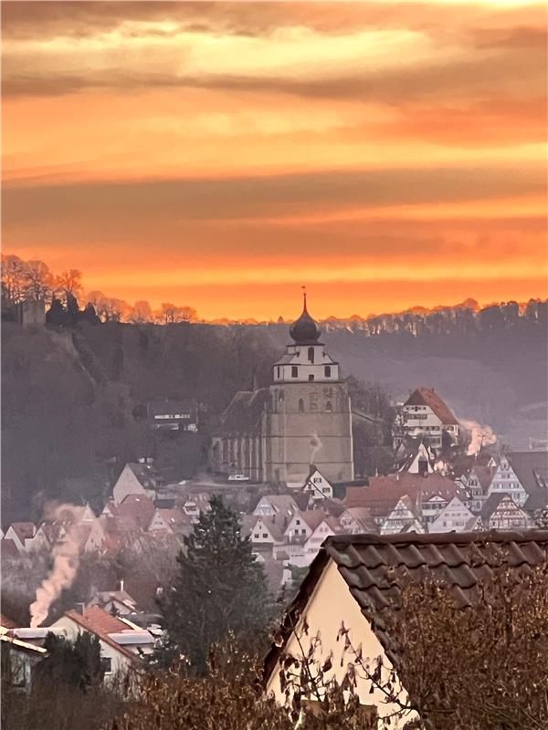 Sehr schönes Morgenrot nach den Weihnachtsfeiertagen. Von Samuel Trick aus Herre...