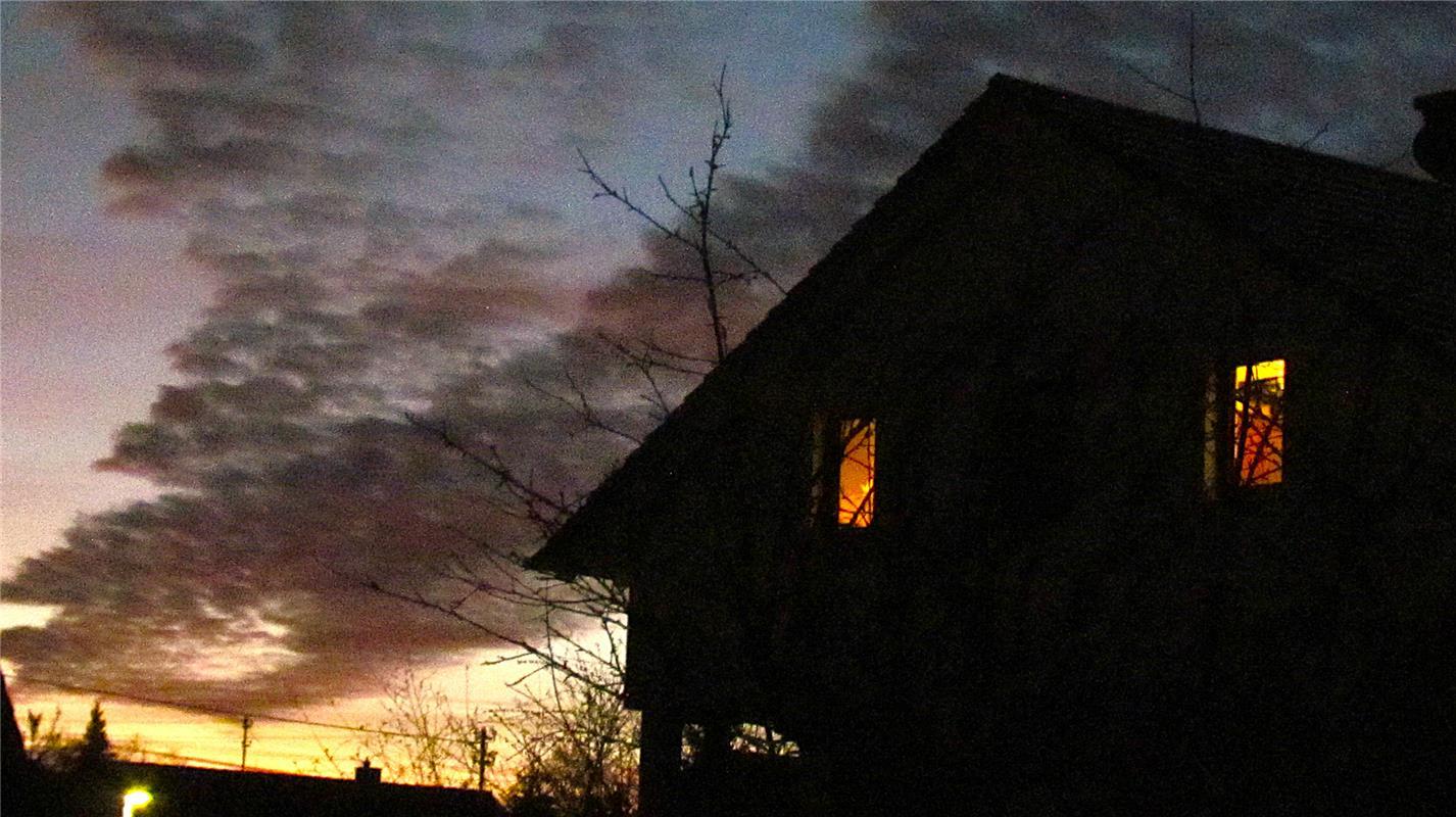 Seltsames Gewölk am Abendhimmel.  Von Frank Winter aus Nebringen.