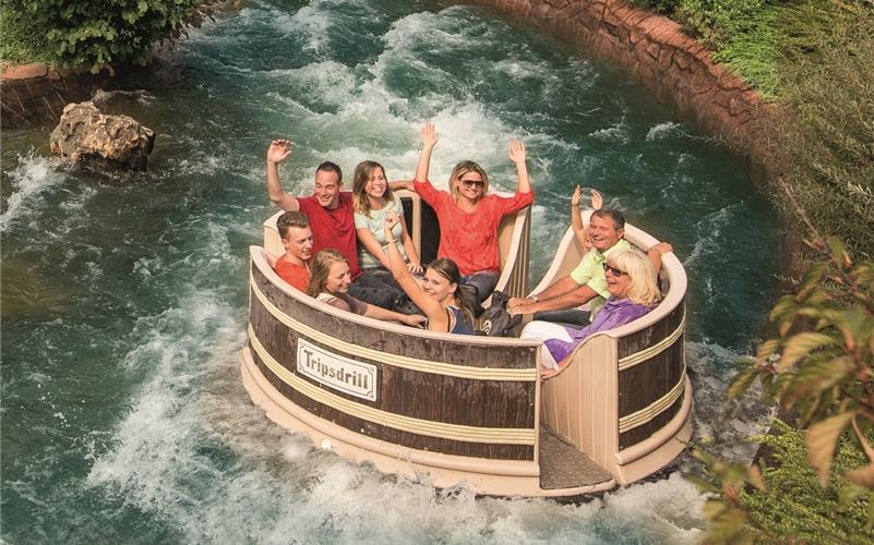 Auftakt zur „Gäubote“-Familientour: Heute geht es nach Tripsdrill Sommerspaß in Tripsdrill: Im Fass durchs kühle Nass.GB-Foto: Tripsdrill