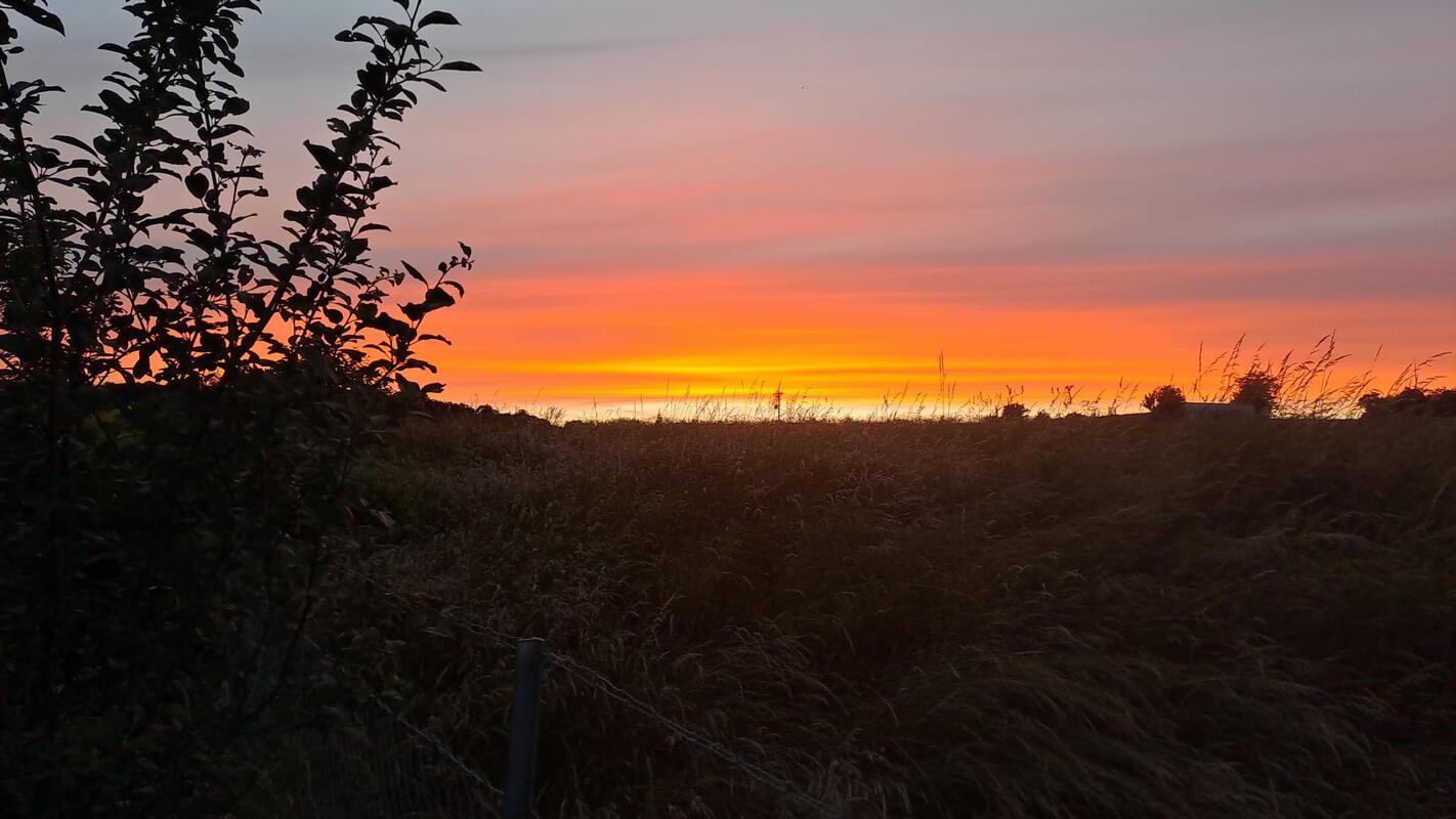 Sonnenuntergang – Traumhaft gibt es auch Zuhause.  Von Maria Tabitha Weisse aus ...