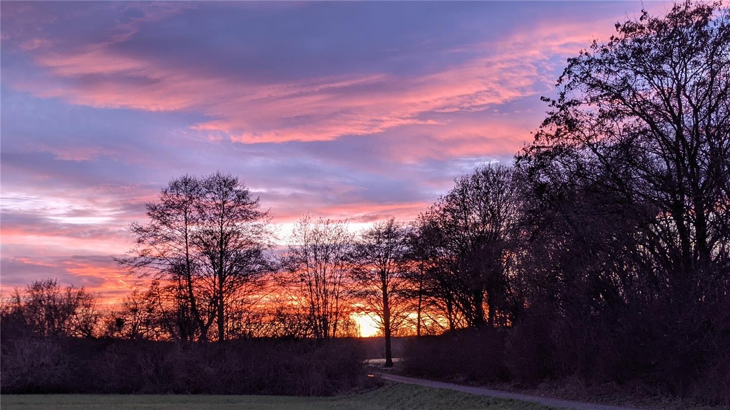 Sonnenuntergang...  Von Susanne Marquardt aus Gültstein.