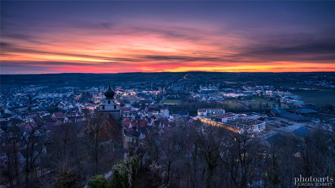 Sonnenuntergang über Herrenberg. Von Jürgen Schmitt aus Nagold.