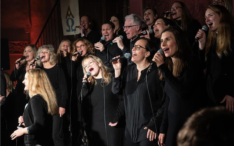 Soulige Powersongs präsentierte „The Gospel House“ unter der Woche in Gärtringen. GB-Foto: Schmidt