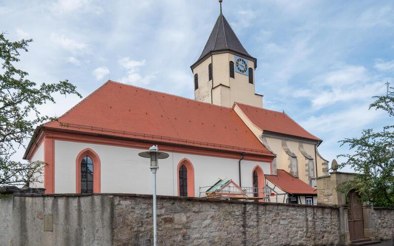 Stadt und Kirchengemeinde haben sich auf einen Kompromiss in Form einer Einzelfallentscheidung geeinigt. GB-Foto: Vecsey