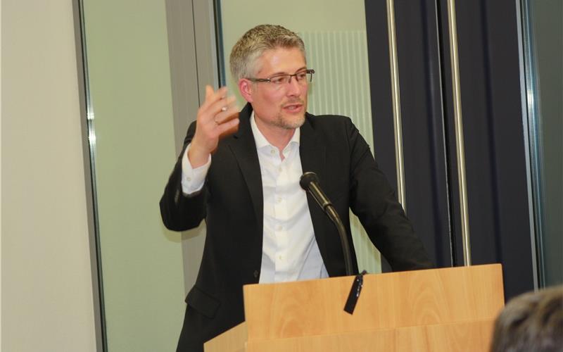 Bezirk Böblingen/Calw wird auseinandergerissen Steffen Jäger räumte „Härten“ für einzelne Bezirke einGB-Foto (Archiv): gb
