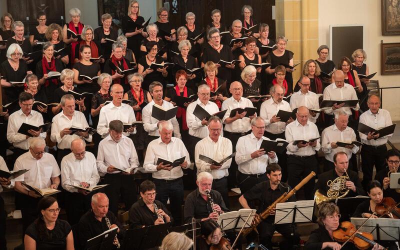Stunde der Kirchenmusik: Kantorei und Collegium musicum gestalten das „Paulus“-Oratorium.GB-Foto: Schmidt