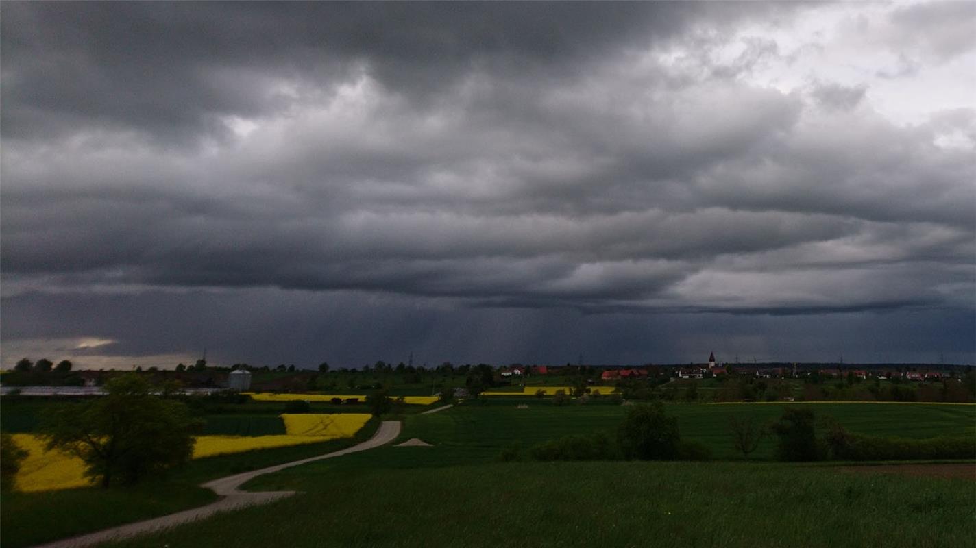 Sturm über Kuppingen, fotografiert von Martin Allgeier. 