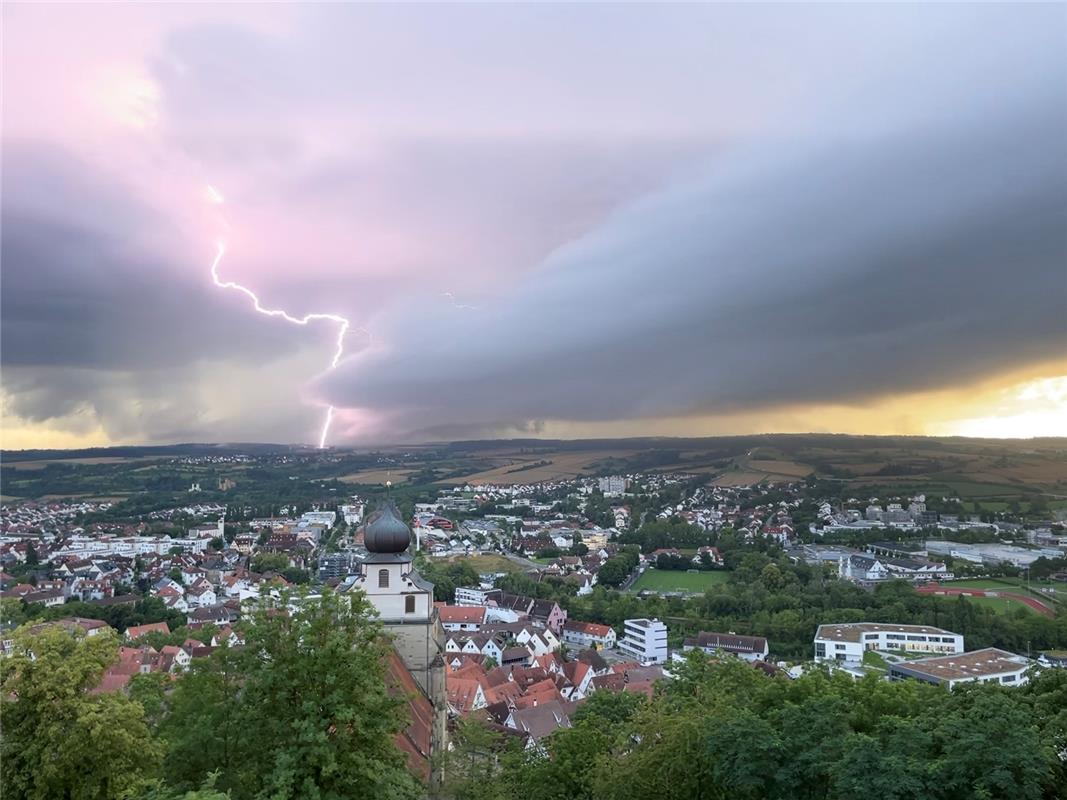 Sven Zimmer aus Herrenberg erzählt: " Als ich auf dem Schlossberg bei dem Sommer...