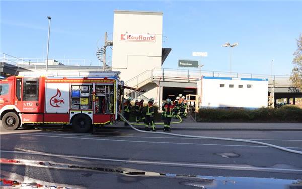 Symbolbild Symbolfoto Internet Blaulicht Unfall Polizei DRK Feuerwehr Einsatz GB-Foto: SDMG/Dettenmeyer