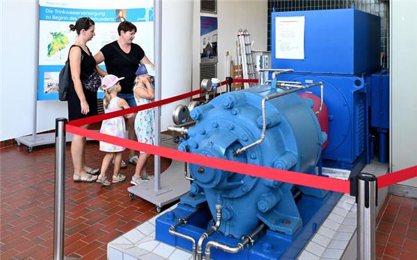 Tag der offenen Tür im Wasserwerk in Poltringen.GB-Foto: Holom