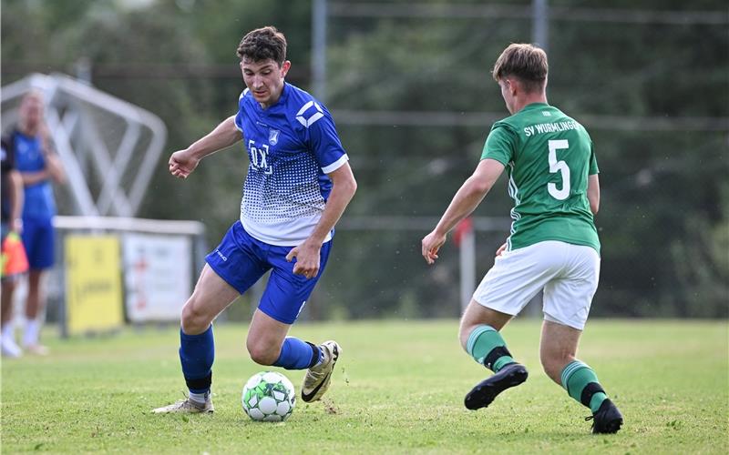 Timo Kirchers (links) Bedeutung für das Team lässt sich nicht alleine auf seine Tore reduzieren. GB-Foto: Ulmer