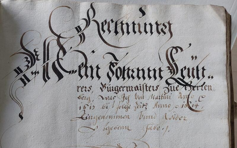 Titelblatt der Bürgermeisterrechnungen 1613–1614 von Johann Leyrer.GB-Foto: Stadtarchiv Herrenberg.