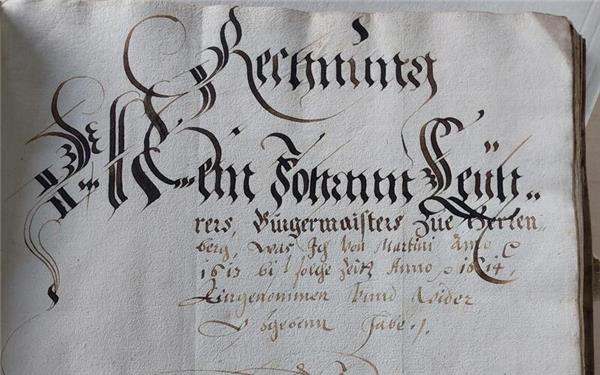 Titelblatt der Bürgermeisterrechnungen 1613–1614 von Johann Leyrer.GB-Foto: Stadtarchiv Herrenberg.