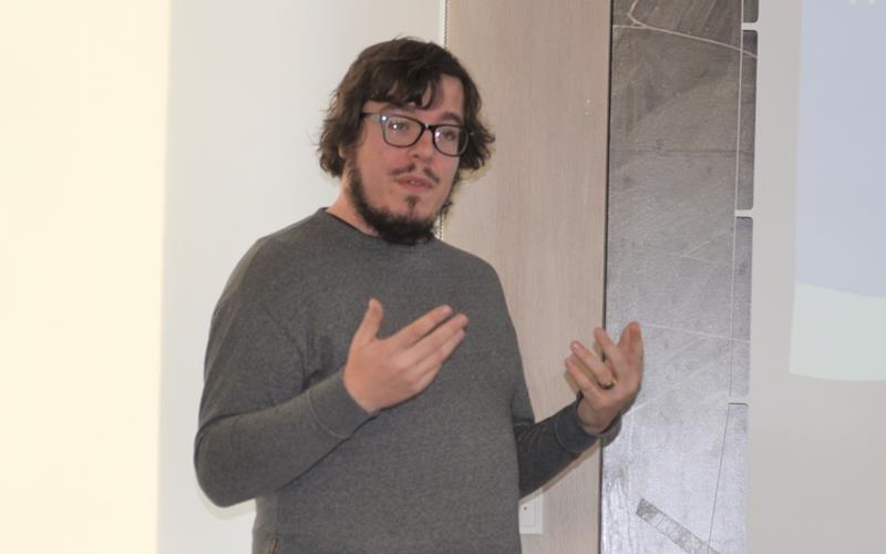 Tobias Huschle hat die Initiative ergriffen, um erneuerbare Energien in Gärtringen und Rohrau zu gewinnen. GB-Foto: Reichert