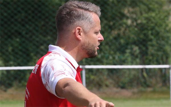 Trainer Alexander Ott sagt über sich selbst, dass er „brutal ehrgeizig“ sei. GB-Foto: amk
