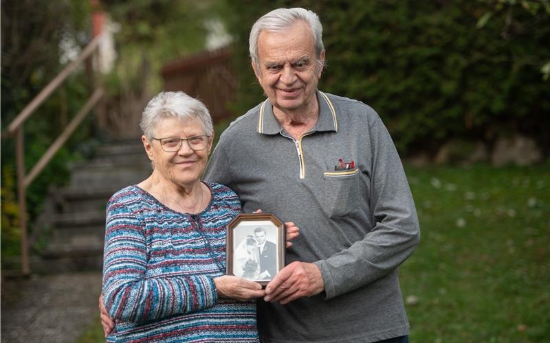 Traute und Julius Kerling feiern heute in Gärtringen das Fest der diamantenen Hochzeit.  GB-Foto: Schmidt