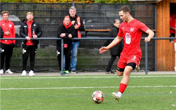 Treffsicher: Tobias Tauber sorgte mit einem Doppelschlag (22./23.) für die Nufringer 2:0-Führung. GB-Foto: Holom