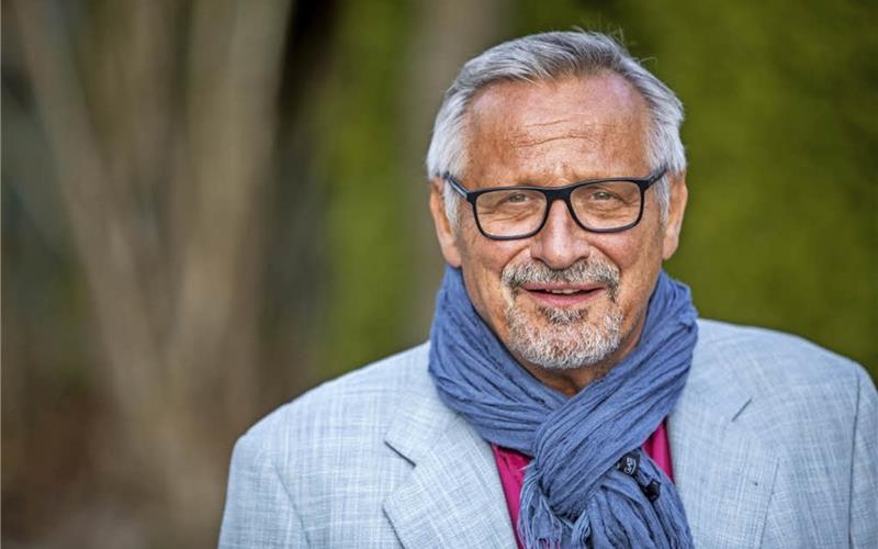 Verlosung: Tickets für Konstantin Wecker Tritt am Sonntag, 21. Juni, ab 18 Uhr in Nagold und einen Tag später ab 20 Uhr in Tübingens Stiftskirche auf: Der Liedermacher Konstantin Wecker GB-Foto: Thomas Karsten