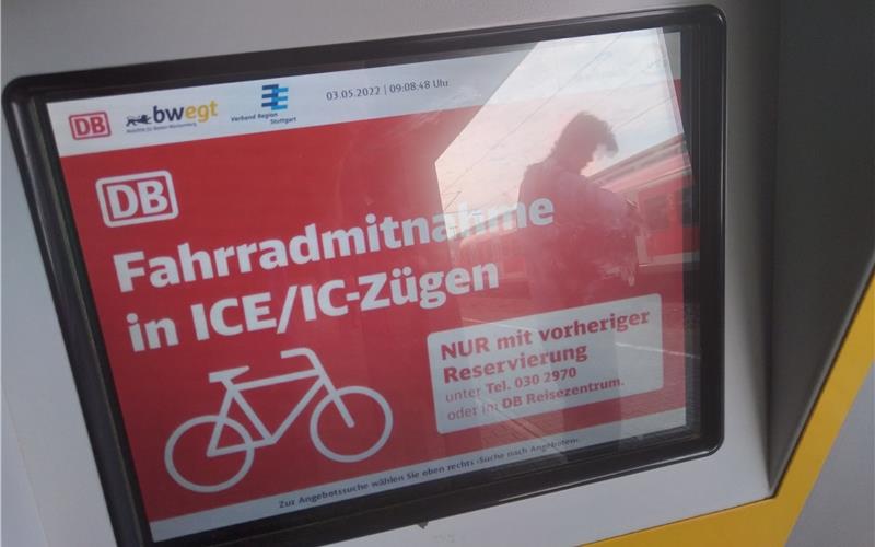 Um Räder im Gäubahn-Intercity mitzunehmen, ist Reservieren nötig. GB-Foto: gb