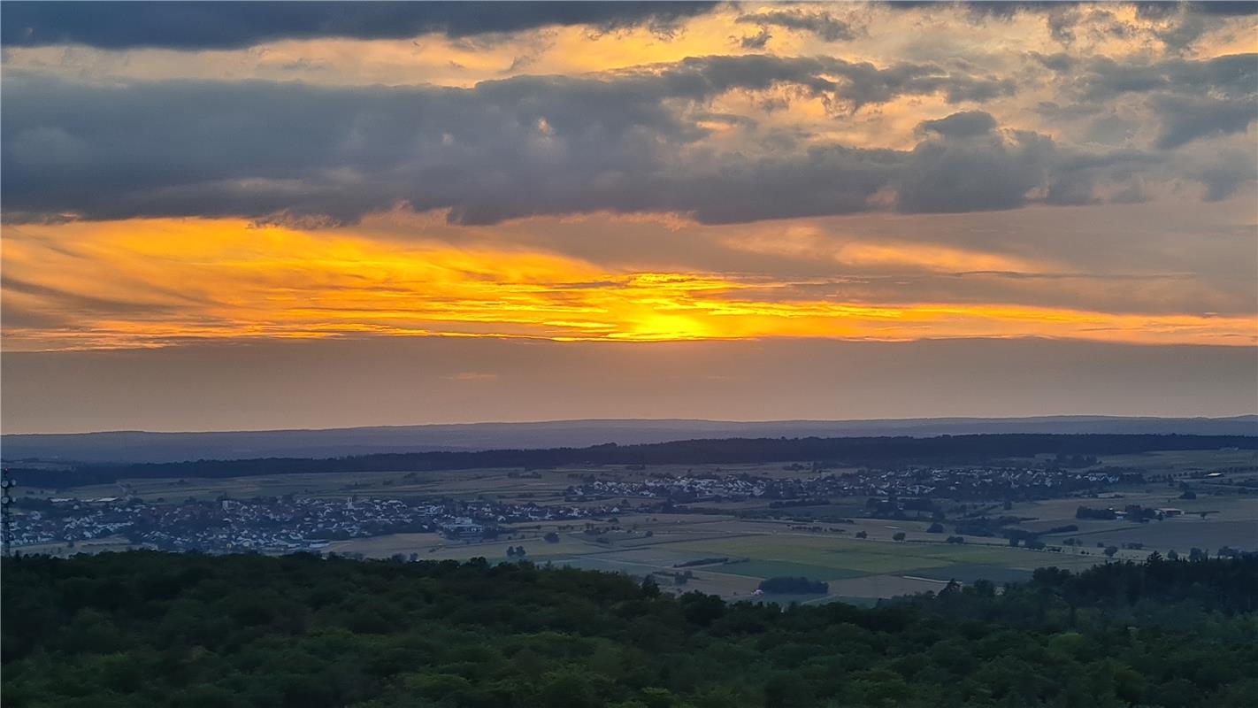 Urlaub zu Hause: Sonnenuntergang vom Schönbuchturm!  Von Mirjam Krämer aus Nufri...