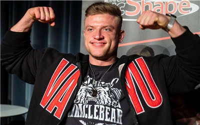 Urs Kalecinski beim Bodybuilding Event der Firma McShape in der Herrenberger Stadthalle 1 / 2023 Foto: Schmidt