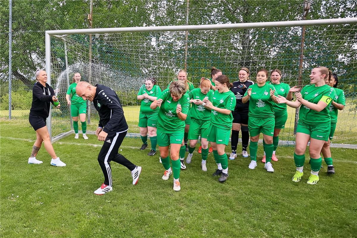 VFL Herrenberg II   SSV Walddorf vs. VFL Herrenberg II, Frauenfussball, Bezirksl...