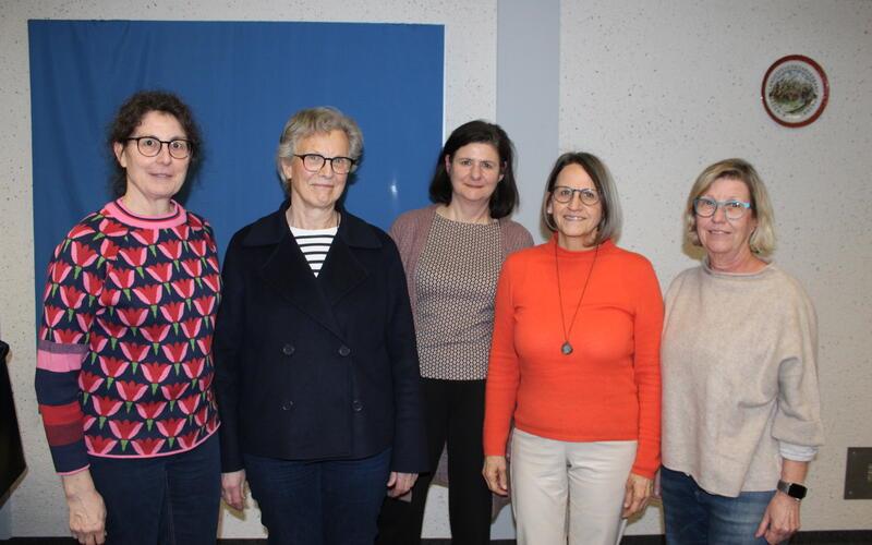 Verein in Frauenhand (von links): Die neue zweite Vorsitzende Kerstin Potthoff, die erste Vorsitzende Ursula Benzinger, die ihr Amt zur Verfügung stellt sowie die drei neuen Beisitzerinnen Elke Krause, Dorothee Oel und Alexandra Rolf. GB-Foto: Baum