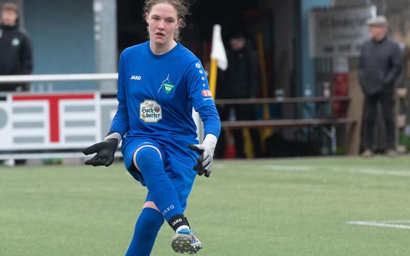 VfL-Torhüterin Emma Knies sah beim 0:1 unglücklich aus. GB-Foto: Schmidt